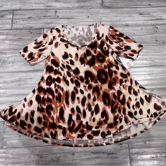 Vintage Y2K Rare LuLaRoe Leopard Animal Print Perfect Tee XS - Picture 7 of 7
